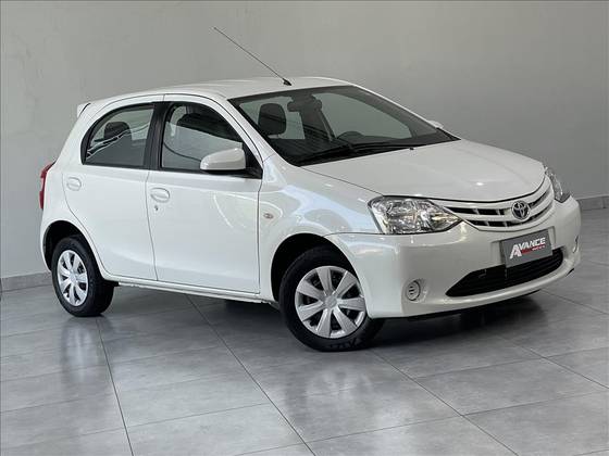 TOYOTA ETIOS 1.5 XS 16V FLEX 4P MANUAL